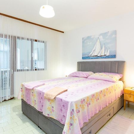 Apartments By The Sea Okrug Gornji, Ciovo - 1069 Trogir Exteriör bild