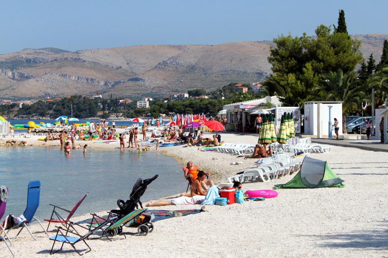 Apartments By The Sea Okrug Gornji, Ciovo - 1069 Trogir Exteriör bild