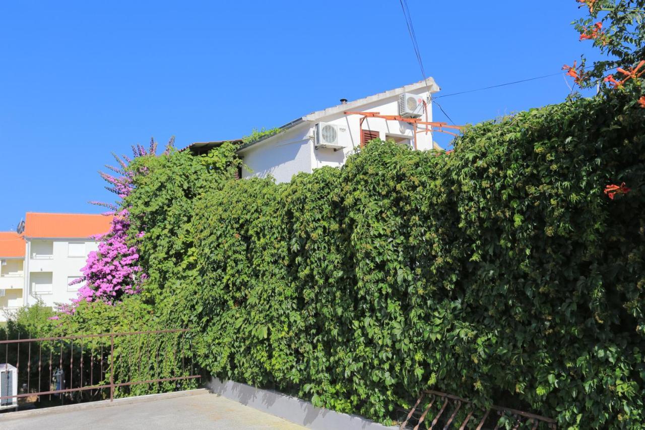 Apartments By The Sea Okrug Gornji, Ciovo - 1069 Trogir Exteriör bild